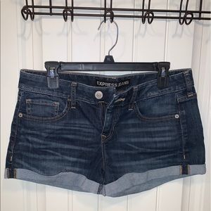 Denim cuffed hem shorts